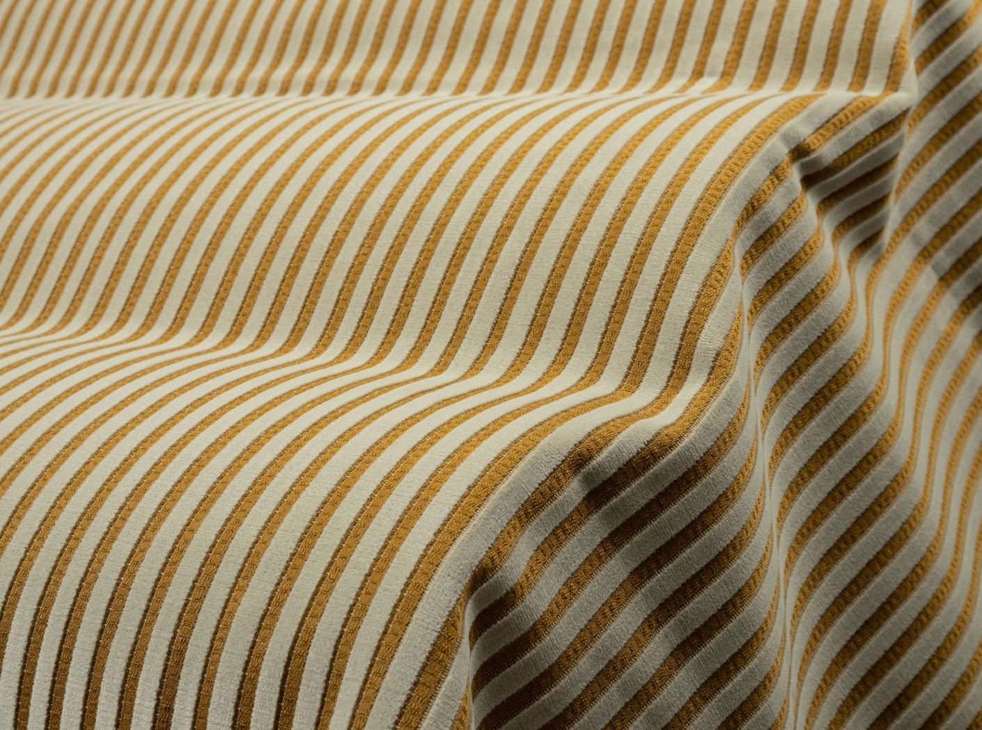 Mööblikangas Noblesse 10 off white Mööblikangas Noblesse 10 off white