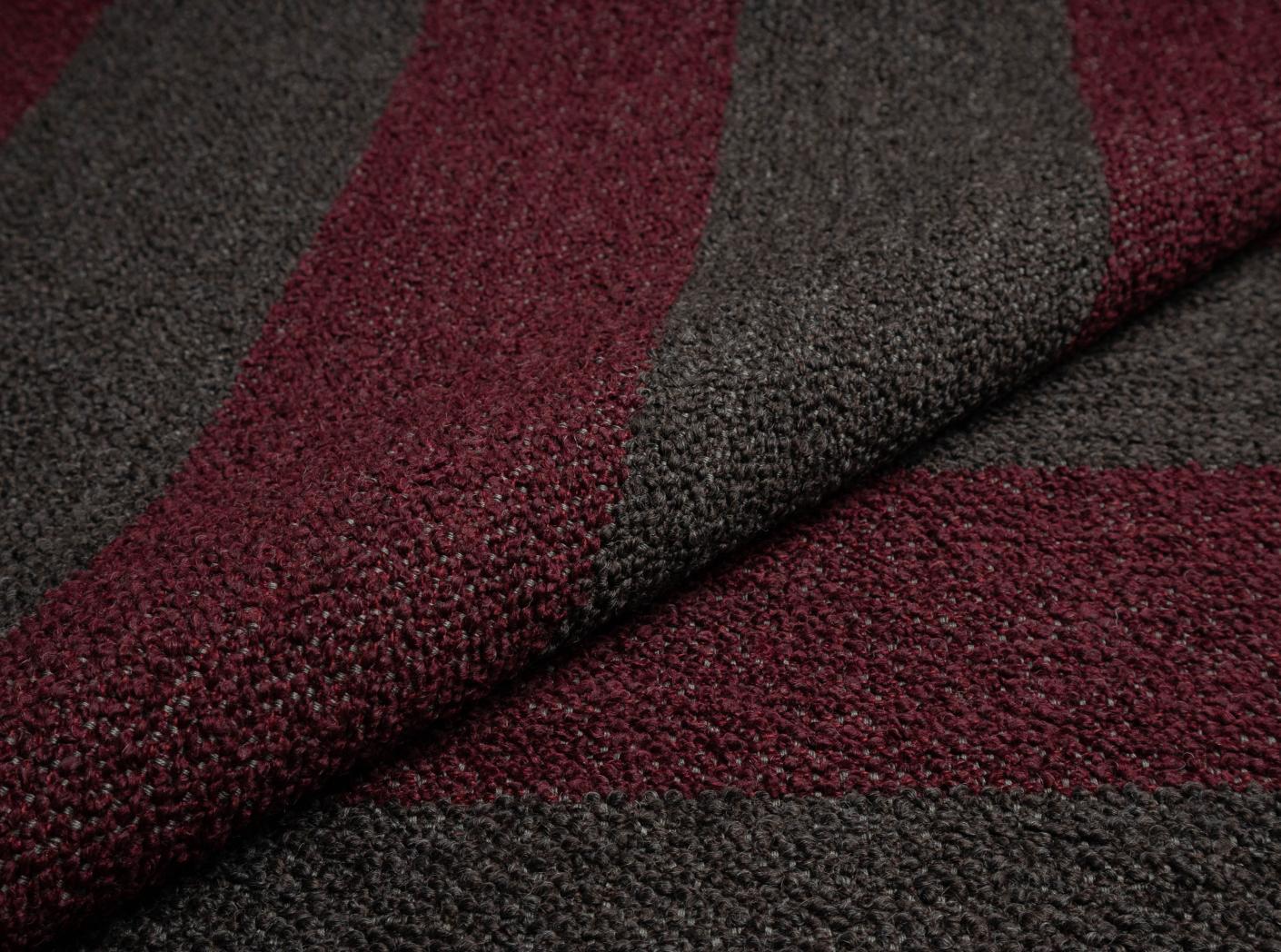 Mööblikangas Barnum Stripe 22 Burgundy/Shale Mööblikangas Barnum Stripe 22 Burgundy/Shale
