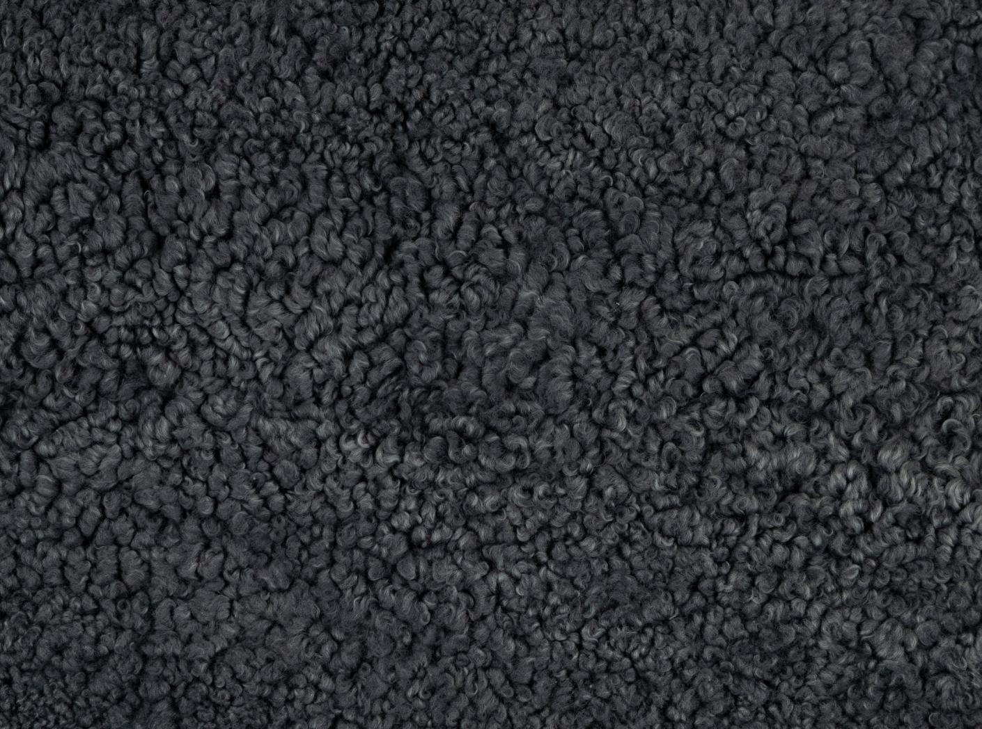 Lambanahk Wellington Charcoa Lambanahk Wellington Charcoa