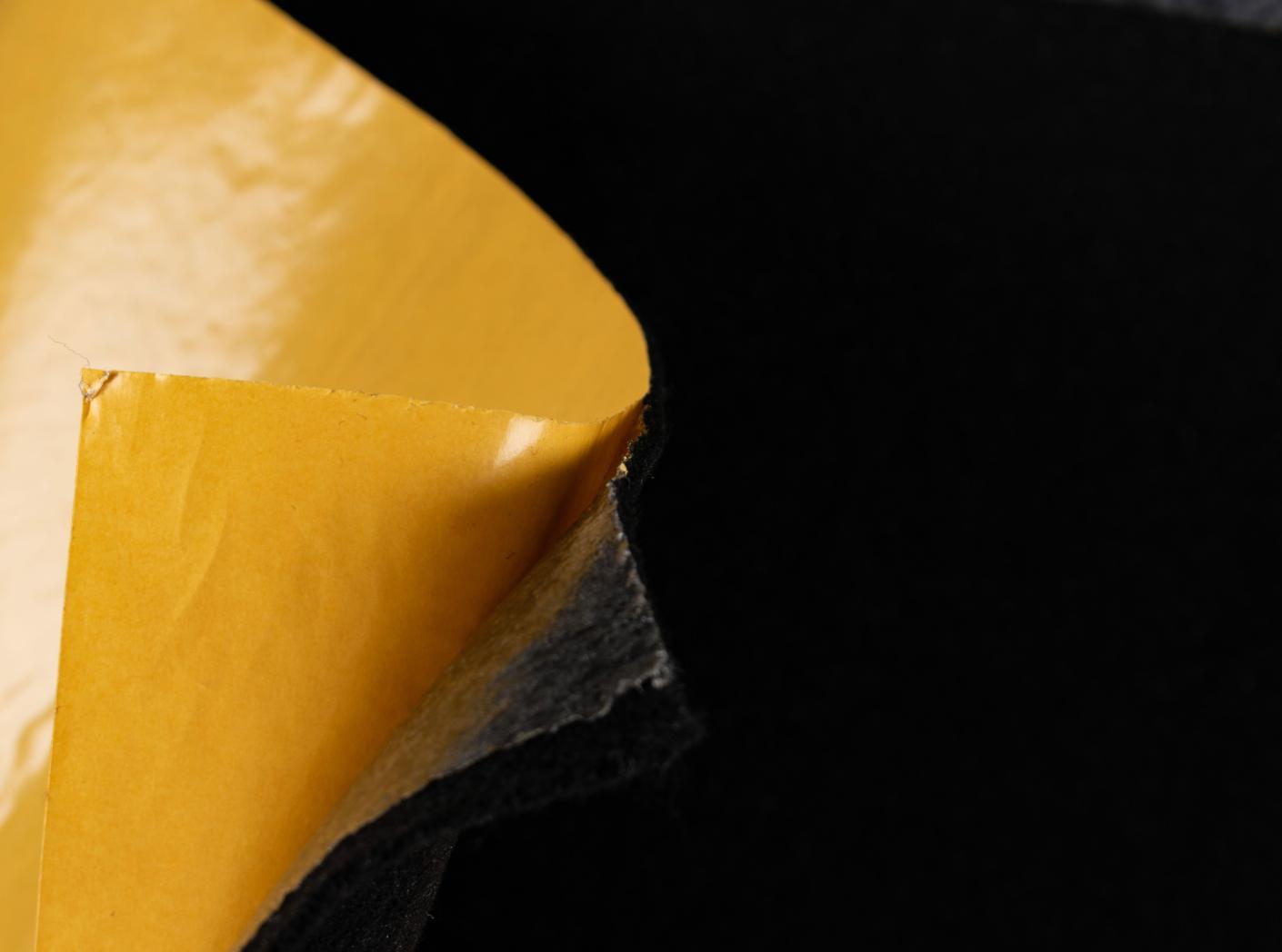 Viltmatt,133 cm, 360g, must, liimiga Viltmatt,133 cm, 360g, must, liimiga