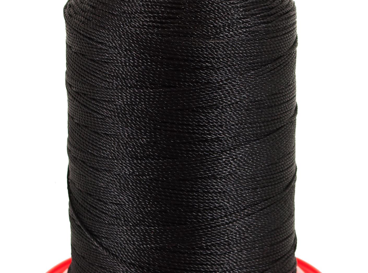 Niit Serafil 10, värv 4000, 300 m (must) Niit Serafil 10, värv 4000, 300 m (must)