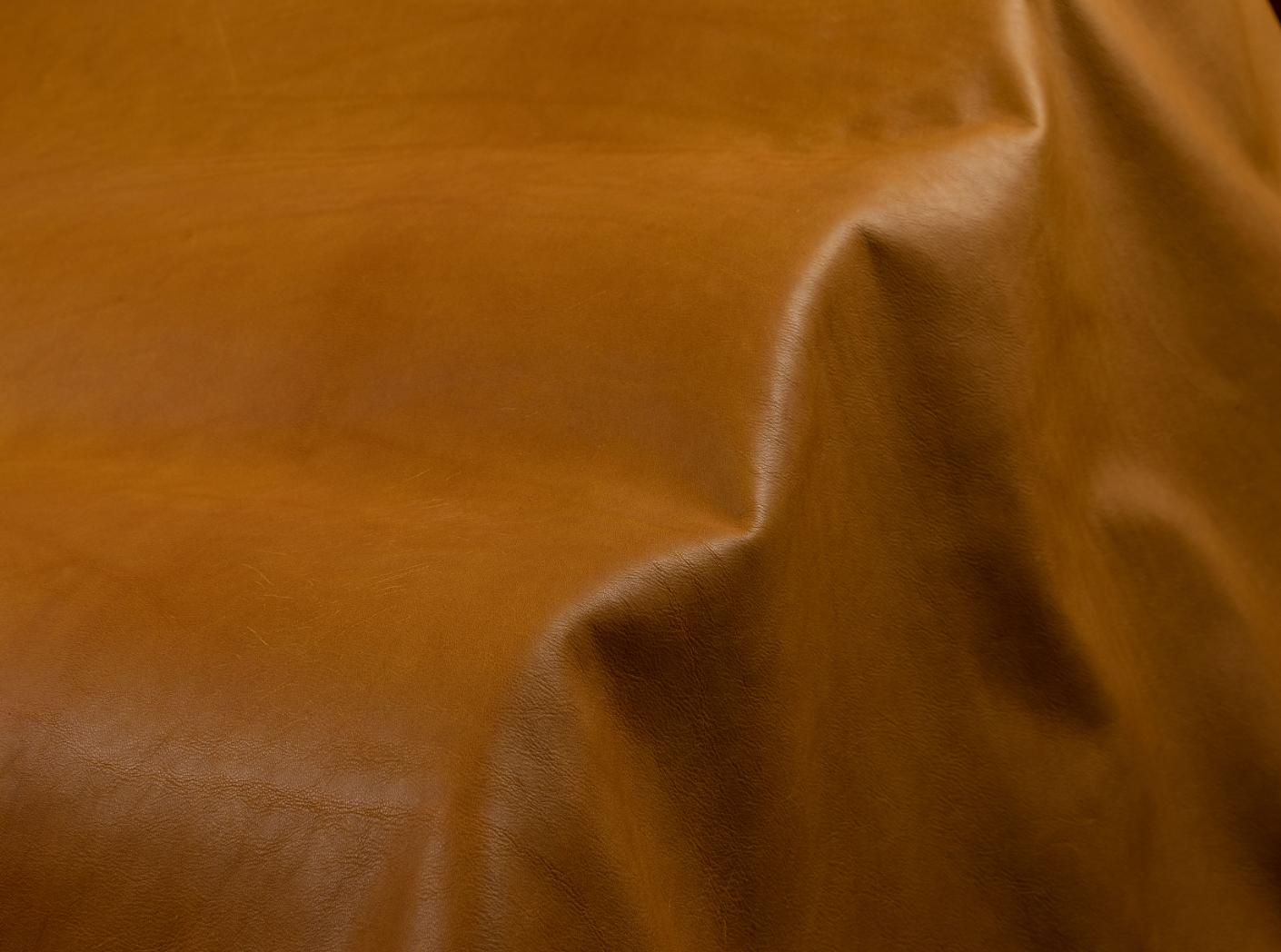 Mööblinahk Oliiv pargitud Vitoria Cognac 2503 Mööblinahk Oliiv pargitud Vitoria Cognac 2503