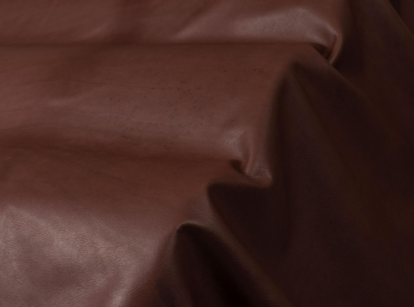 Mööblinahk Vitoria Mahagoni 2387 Mööblinahk Vitoria Mahagoni 2387