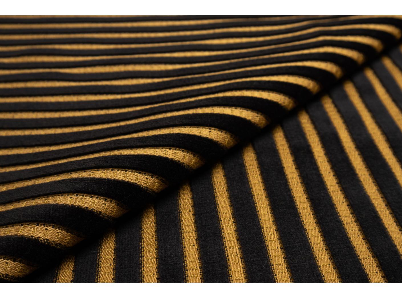 Mööblikangas Noblesse 4 must Mööblikangas Noblesse 4 must