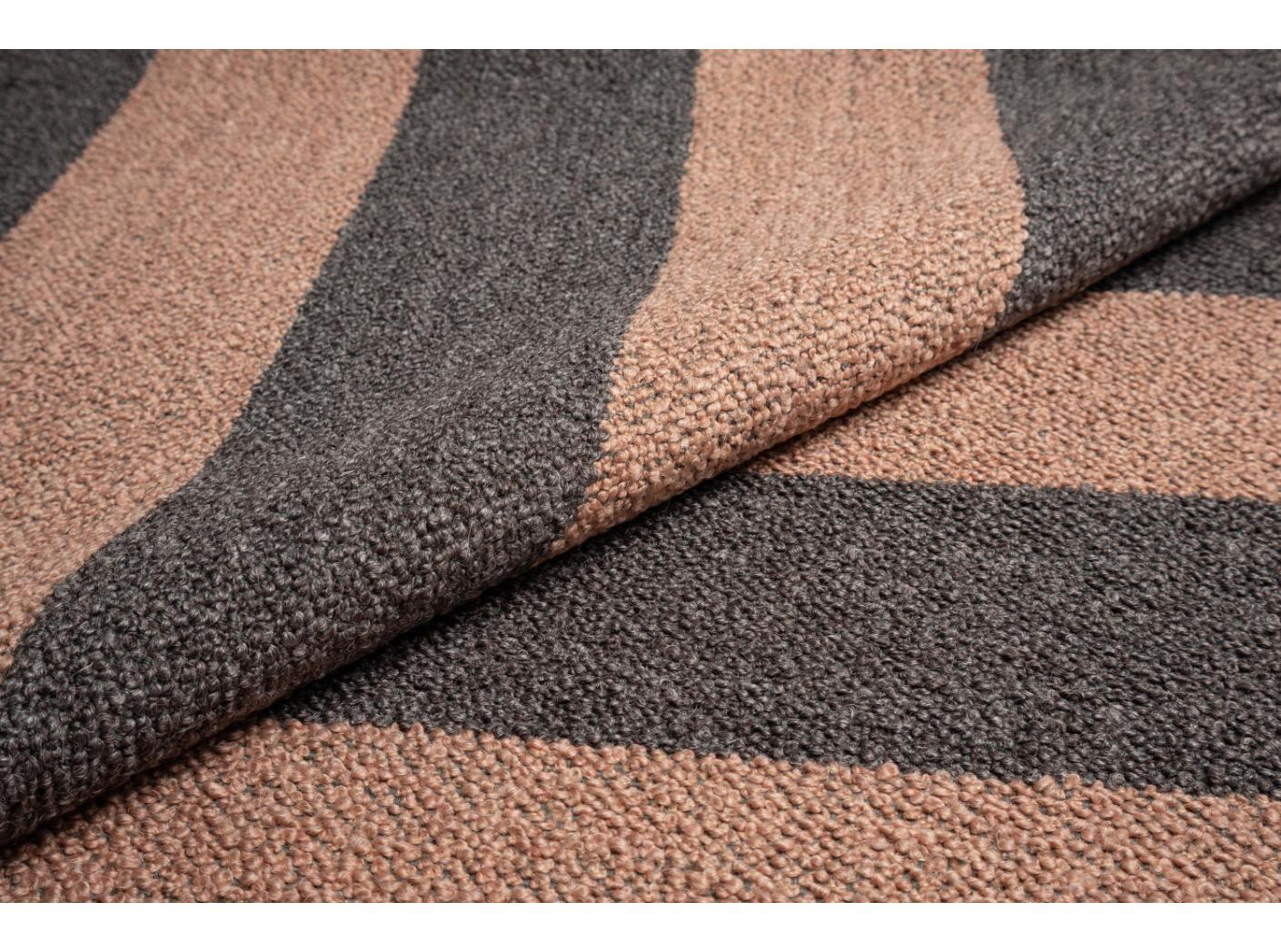 Mööblikangas Barnum Stripe 5 Rose/Brown Mööblikangas Barnum Stripe 5 Rose/Brown