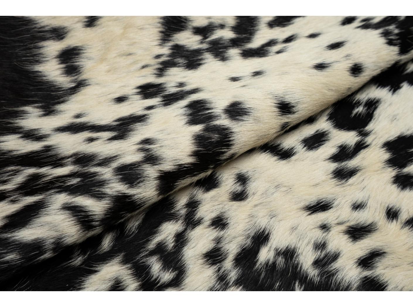 Lehmanahk, karvane, must/valge Lehmanahk, karvane, must/valge