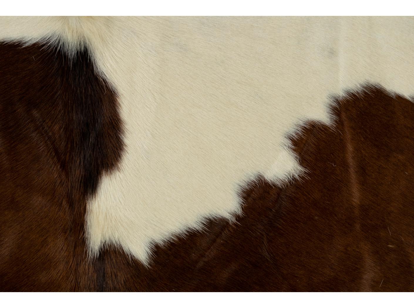 Lehmanahk karvane pruun/valge Lehmanahk karvane pruun/valge