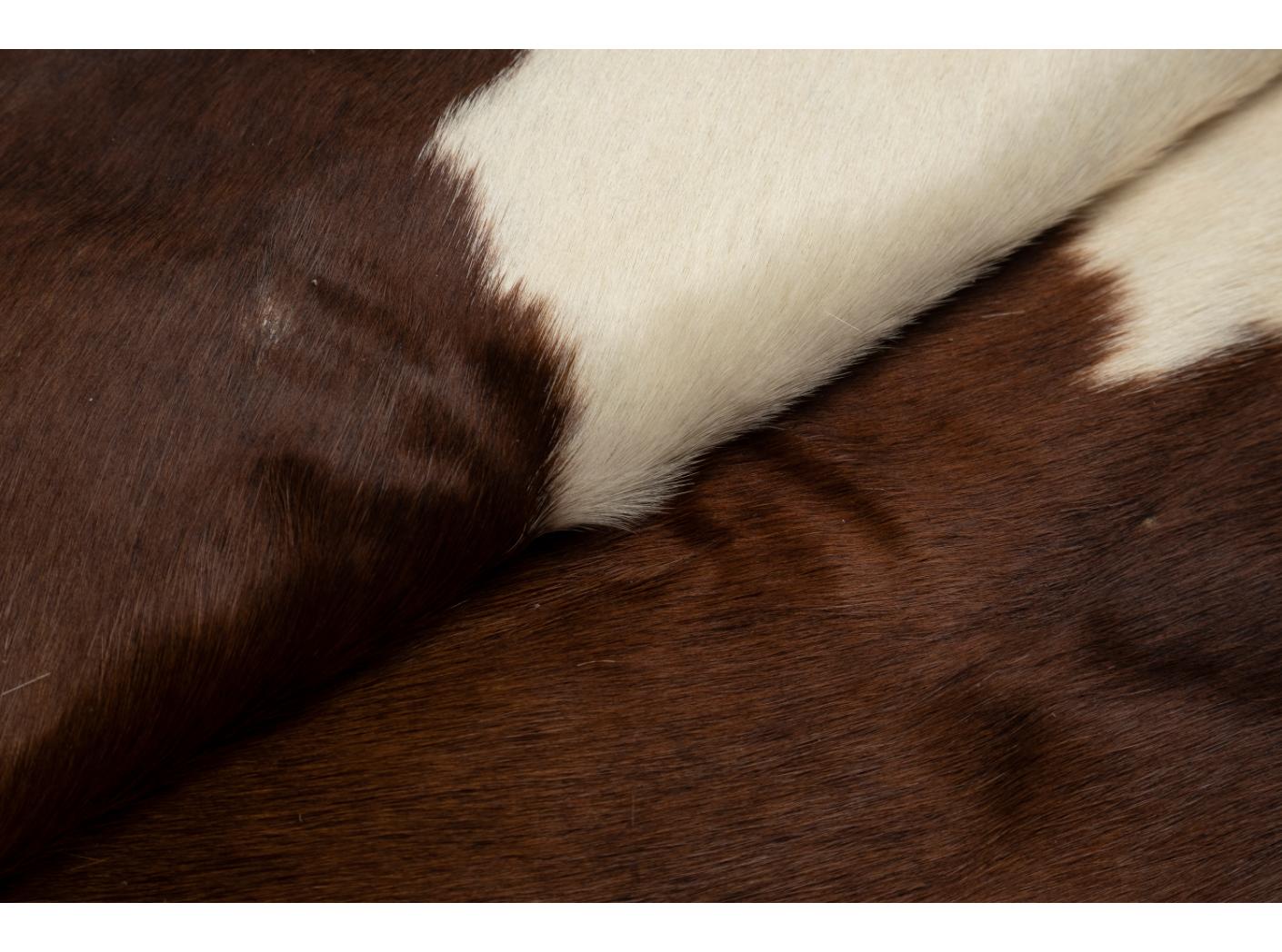 Lehmanahk karvane pruun/valge Lehmanahk karvane pruun/valge