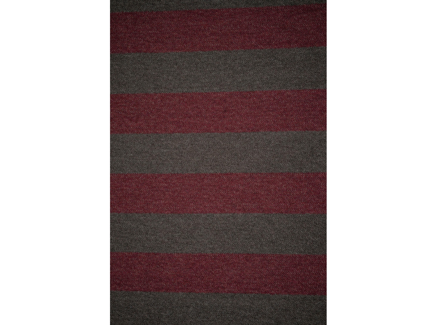 Mööblikangas Barnum Stripe 22 Burgundy/Shale Mööblikangas Barnum Stripe 22 Burgundy/Shale