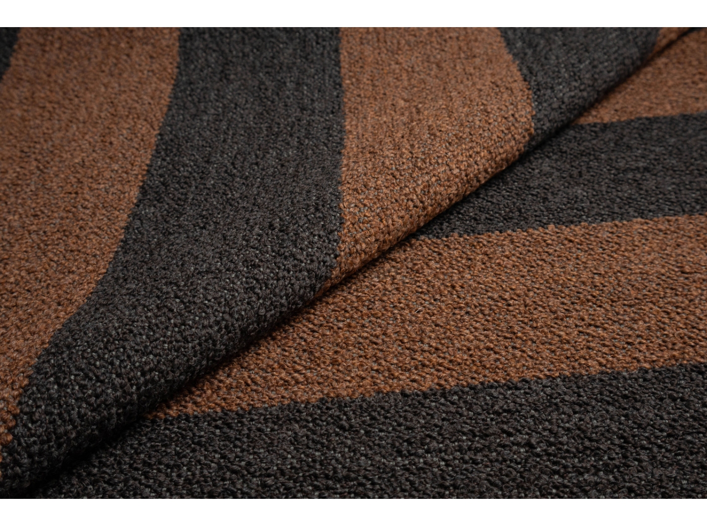 Mööblikangas Barnum Stripe 34 Rustic/Shale Mööblikangas Barnum Stripe 34 Rustic/Shale