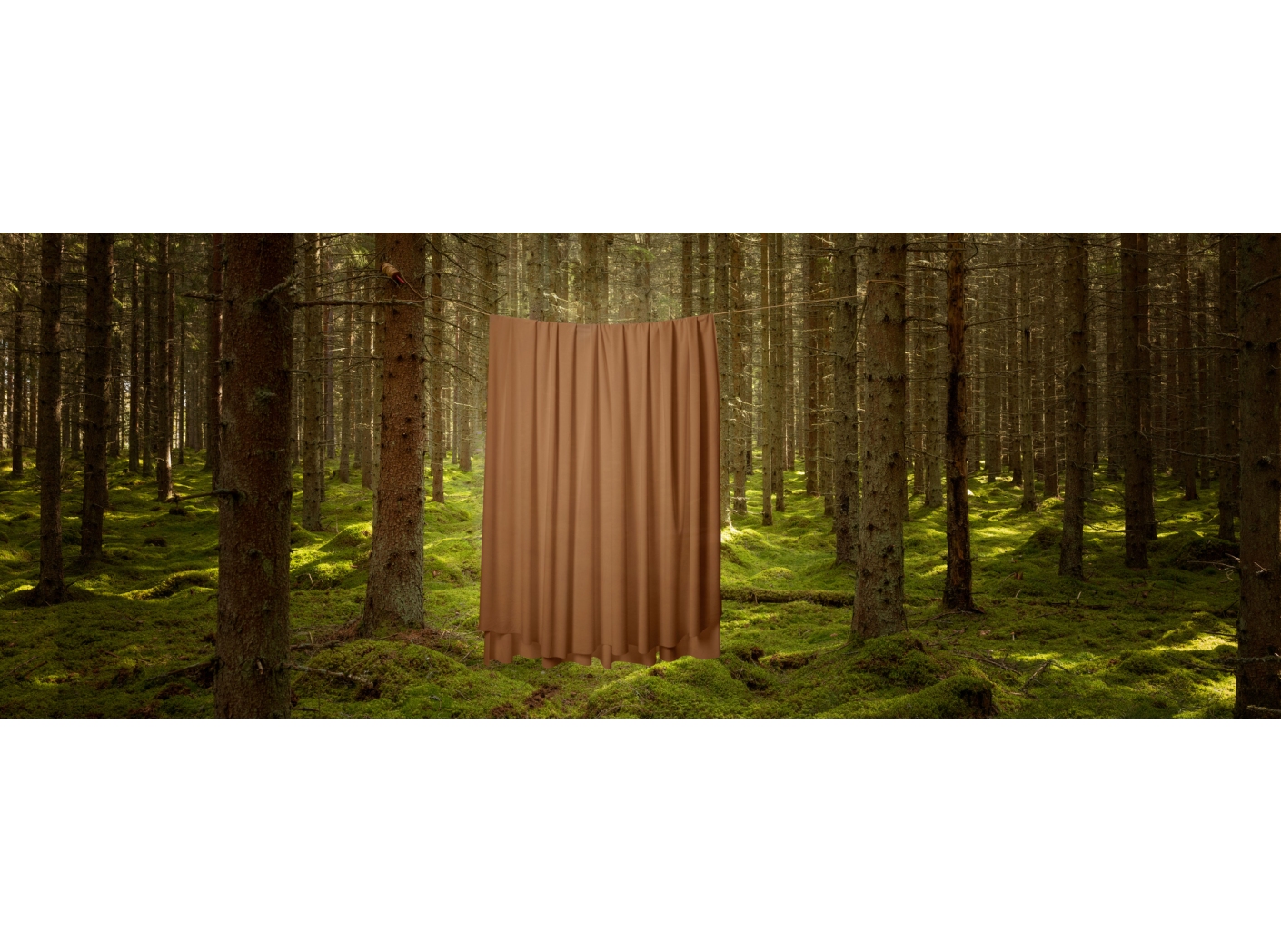 Kardin Roma Velvet FR 20 Brick 300 cm Kardin Roma Velvet FR 20 Brick 300 cm