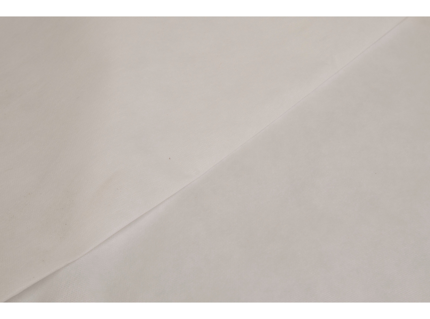 Fibertex SS PP, 40g/m2, 210cm, 500m/rull Fibertex SS PP, 40g/m2, 210cm, 500m/rull