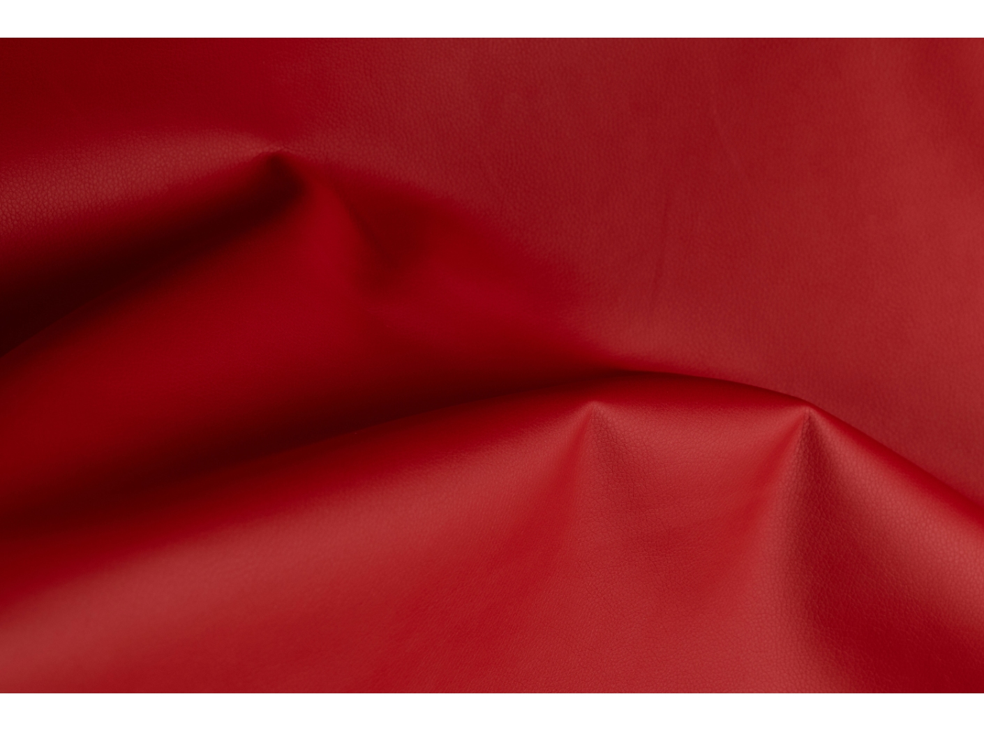 Kunstnahk Alfa 1658 Haute red Kunstnahk Alfa 1658 Haute red