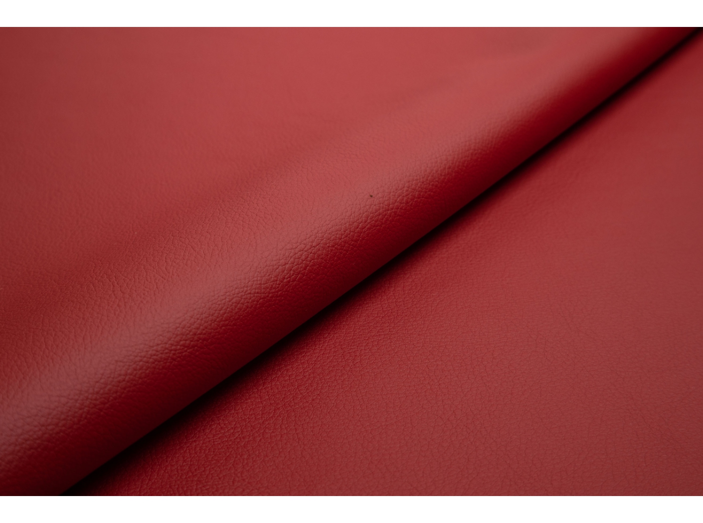 Kunstnahk Illusion PU Fg 23660 Cherry Kunstnahk Illusion PU Fg 23660 Cherry