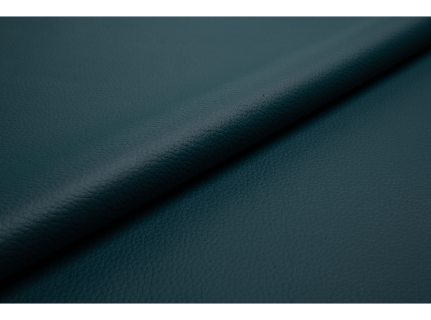 Kunstnahk Illusion Full grain PU 76725 Petrol Kunstnahk Illusion Full grain PU 76725 Petrol