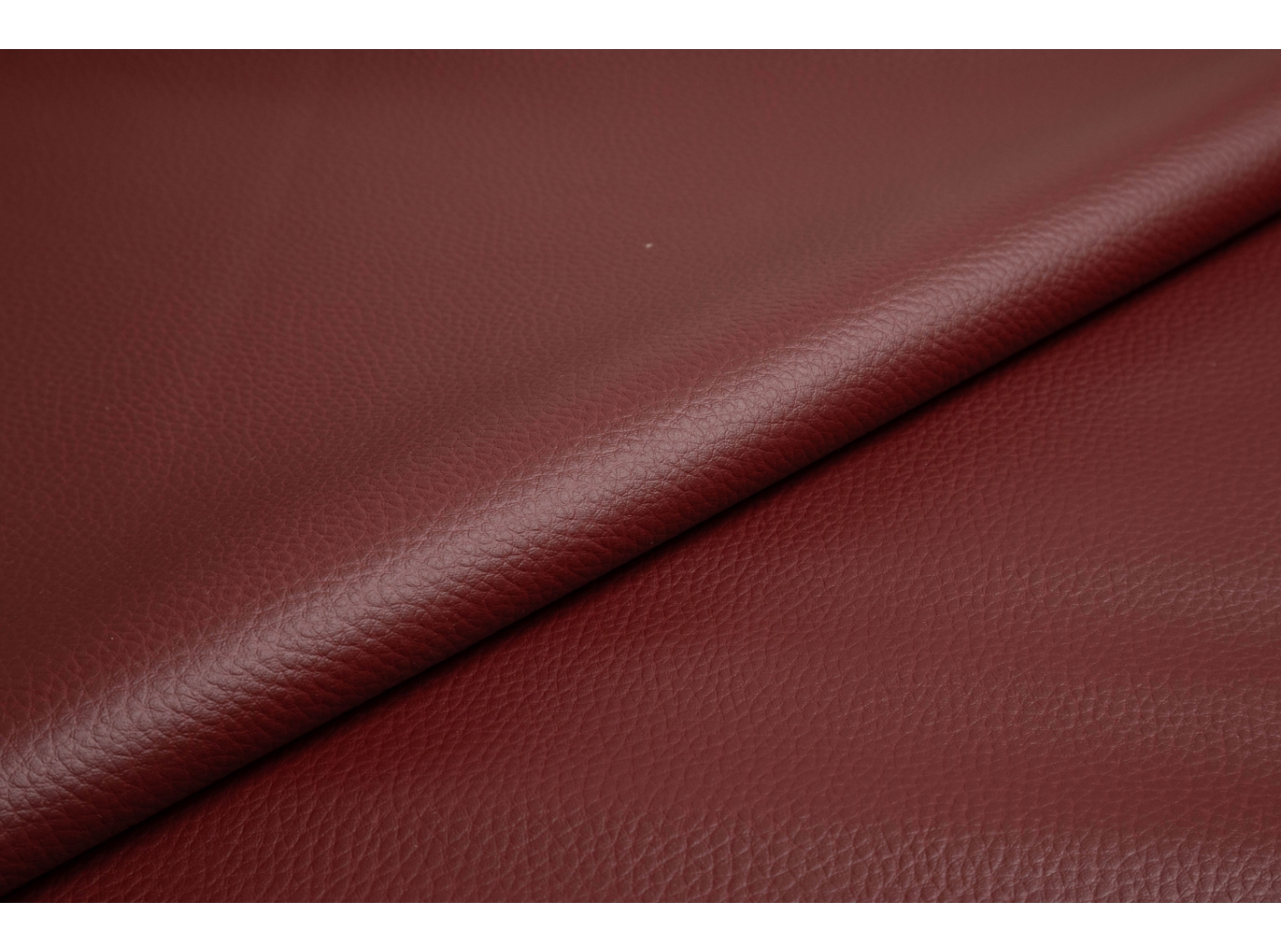 Kunstnahk Illusion 3.0 Full grain 28040 Bordeaux Kunstnahk Illusion 3.0 Full grain 28040 Bordeaux