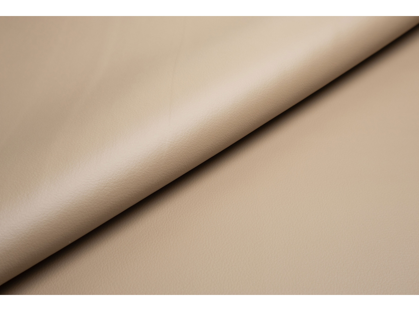 Kunstnahk Peri Light brown 016037 Kunstnahk Peri Light brown 016037
