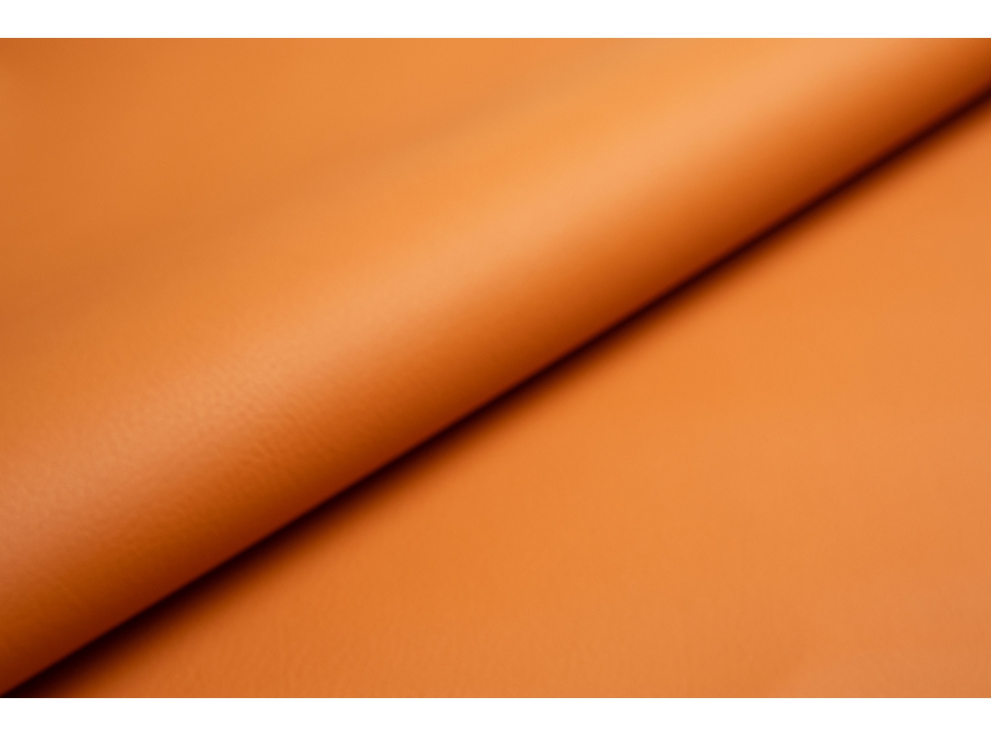 Kunstnahk Pallas 023844 Orange Kunstnahk Pallas 023844 Orange