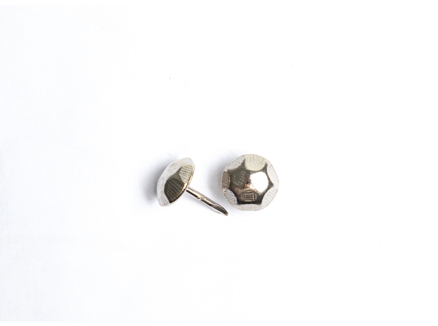 Dekoratiivnael kroomitud Z9H, Ø 11,0 mm 1000st/fp Dekoratiivnael kroomitud Z9H, Ø 11,0 mm 1000st/fp