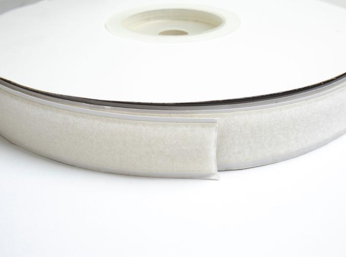 Takjapael CH isekleepuv, 30 mm, pehme, VALGE Takjapael CH isekleepuv, 30 mm, pehme, VALGE